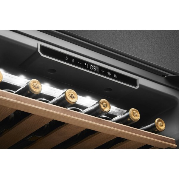 Răcitor de vinuri SMEG Linea CVI121B3