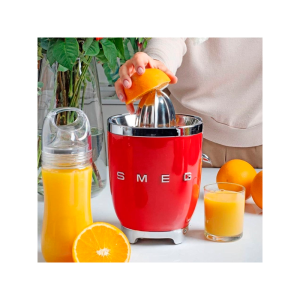 Storcător de citrice SMEG 50's Style, roșu